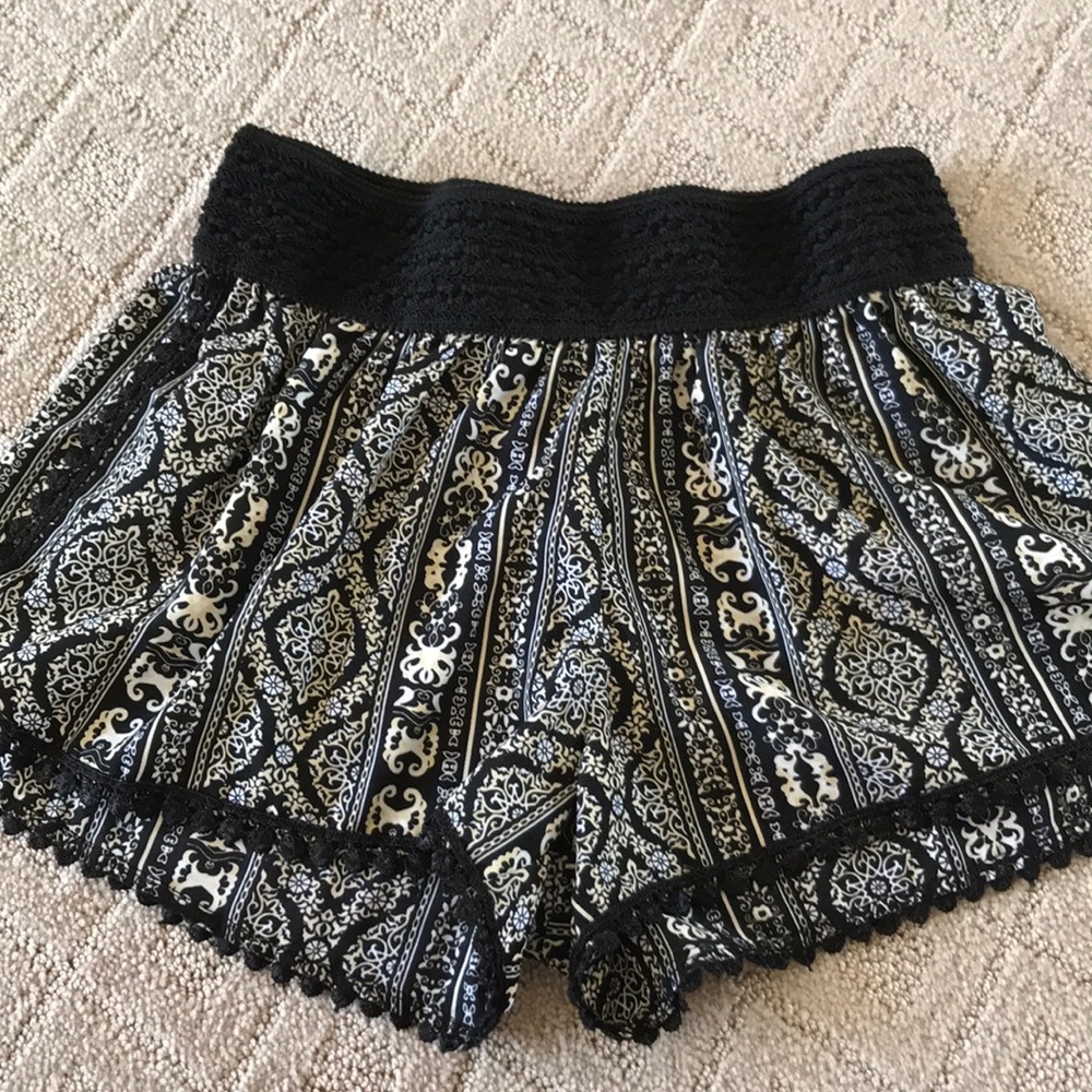 Printed Flowy Shorts